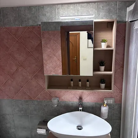Apartament Mimi *